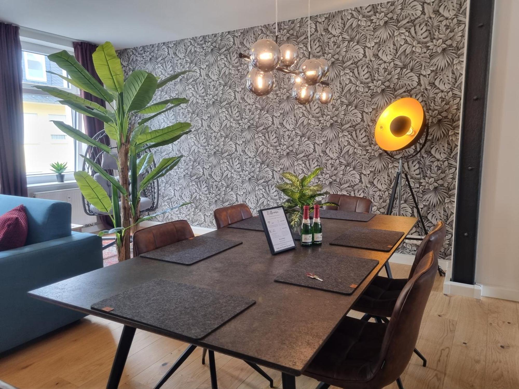 Maremar - Style-Loft Am Ferberturm - 2 Schlafzimmer - Luxus Boxspringbett - Arbeitsplaetze - Highspeed Wlan Gera Exteriör bild