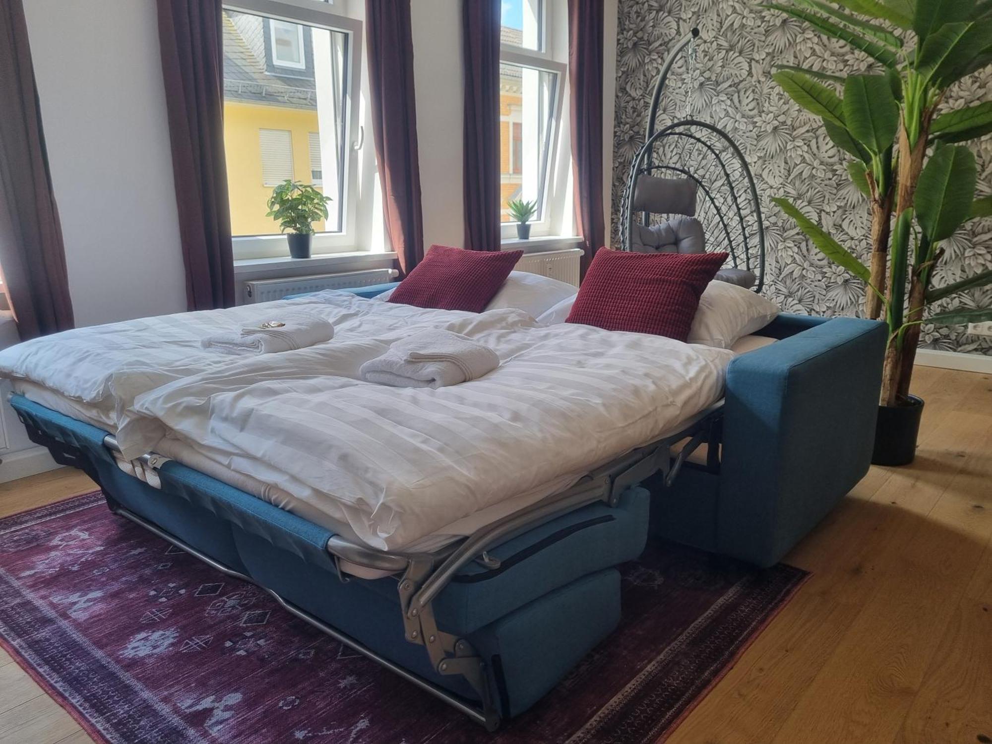 Maremar - Style-Loft Am Ferberturm - 2 Schlafzimmer - Luxus Boxspringbett - Arbeitsplaetze - Highspeed Wlan Gera Exteriör bild